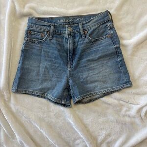 American Eagle Outfitters Relaxed Fit Blue Denim Mom Shorts